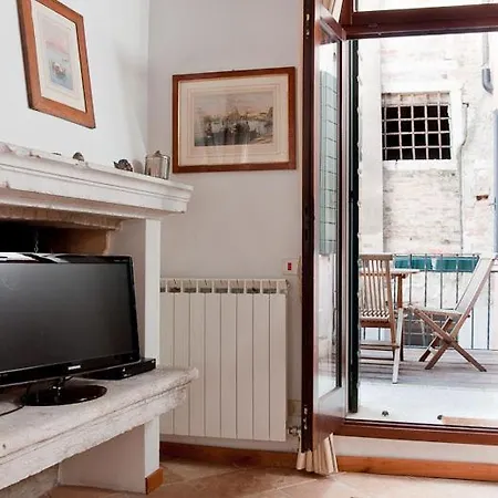 Venice Salute Apartments Apartment Venice